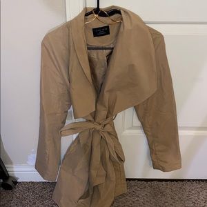 Lightweight Trench coat jacket